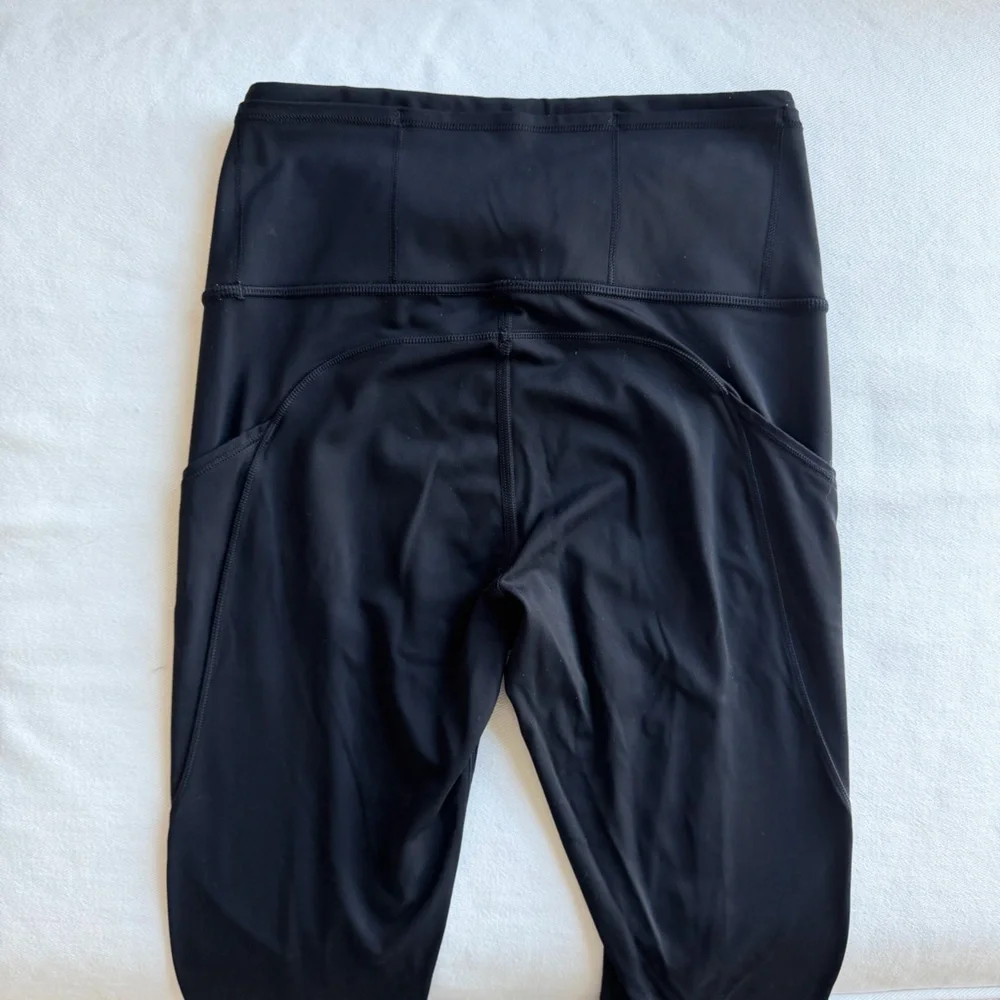 Lululemon Fast and Free High-Rise Tight 31” - Picture 2 of 7